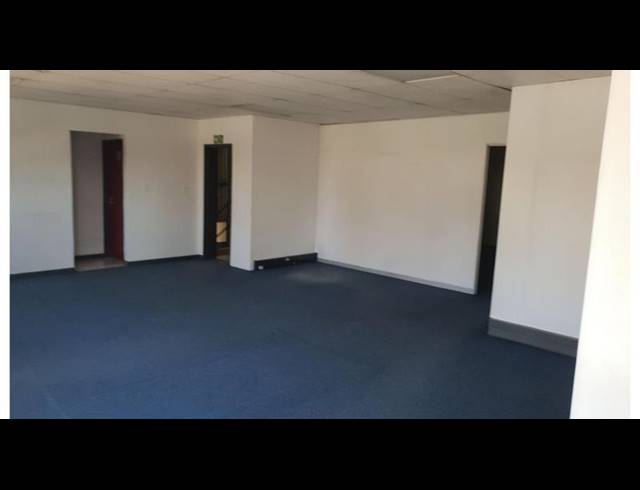 INDUSTRIAL PROPERTY TO RENT IN RANDJESPARK